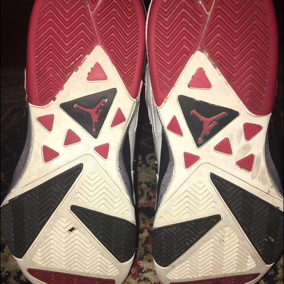 White jordans - Picture 4 of 4