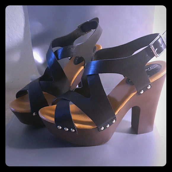 Breckelle's Heels/Pumps