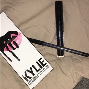 Kylie Cosmetics Dead of Knight Lip Kit