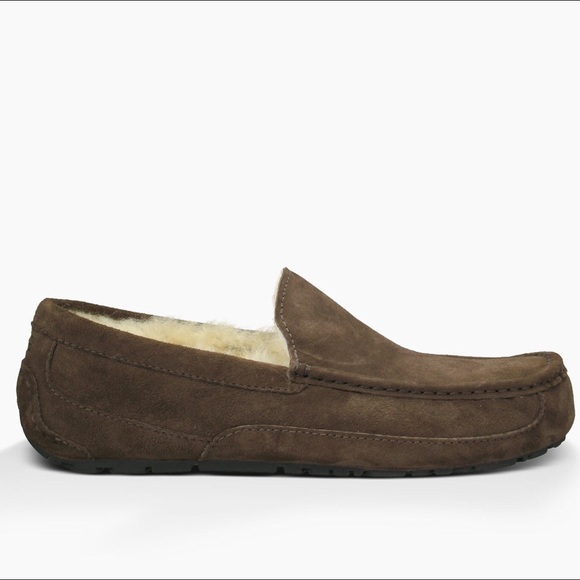 UGG Other - 🎉 UGG Men's Ascot Loafers/ Slippers 🎉