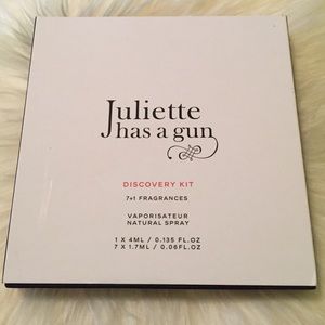 Juliette has a gun sample set