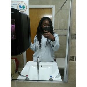 Meet your Posher, Hope