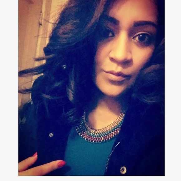 Meet your Posher, Renata