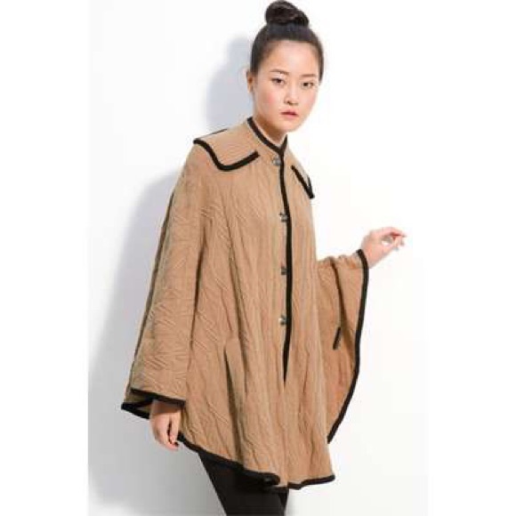Marc by Marc Jacobs cabled sweater cape