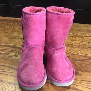 Authentic size 7 short Uggs