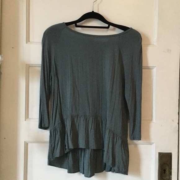 Cropped sleeved blue blouse from Loft