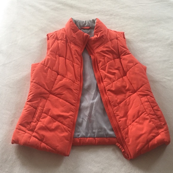 Aeropostale orange thermal vest