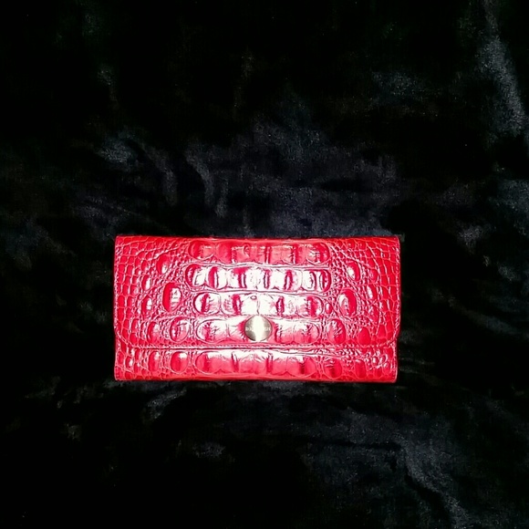 Brahmin Wallet