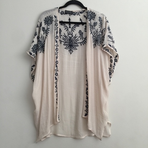 ASTR Embroidered Kimono