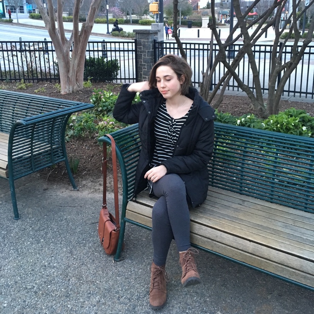 Meet your Posher, Iris