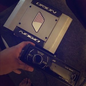Orion 600 Watt Amp andJVC radio with BT, USB, AUX.