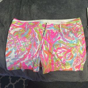 Lilly Pulitzer scuba to Cuba Callahan shorts sz 8