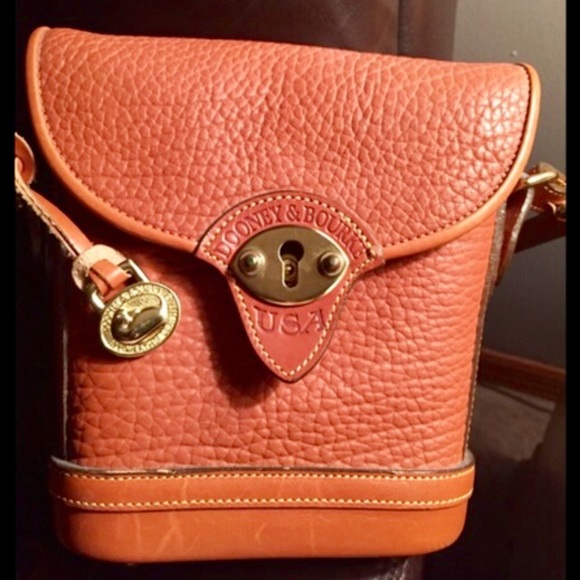 Vintage Dooney & Bourke Crossbody