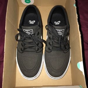 Nike SB Clutch (GS)