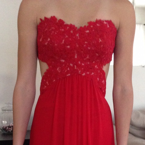 Prom dress - Picture 4 of 4