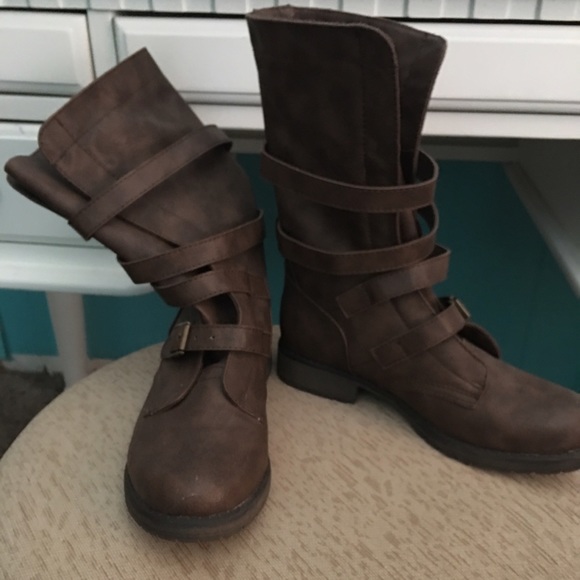 Rustic Brown Shin High Boots