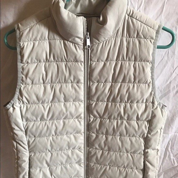 Jcrew White Puffer Vest