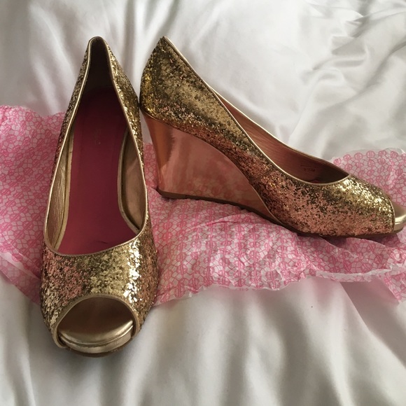 Lilly Pulitzer Gold Wedge 9.5