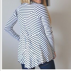 Price drop!! Adorable black/white striped cardigan