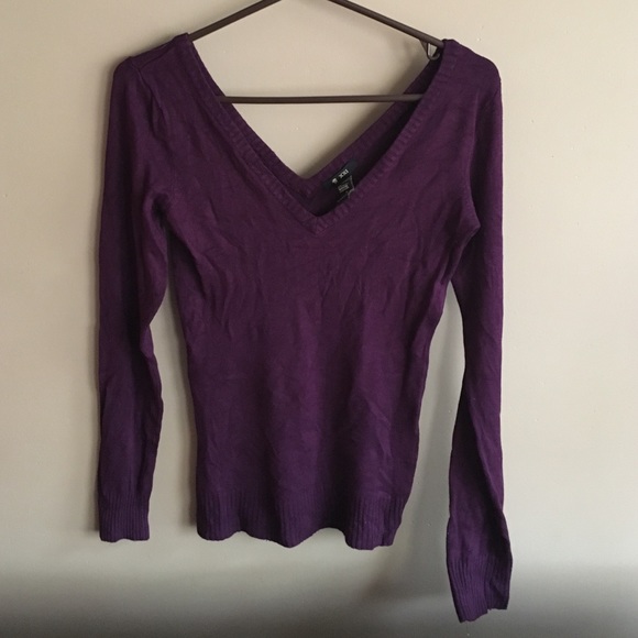 Forever 21 V neck sweater