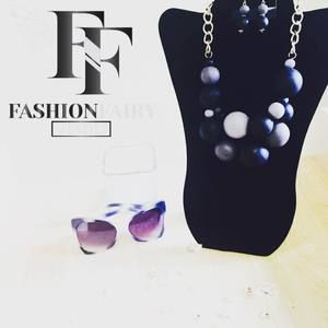 Meet your Posher, Lesley