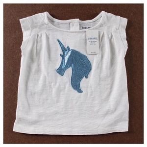 gap unicorn tee