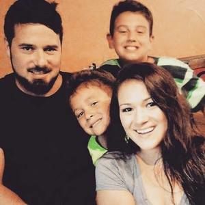 Meet your Posher, Lori