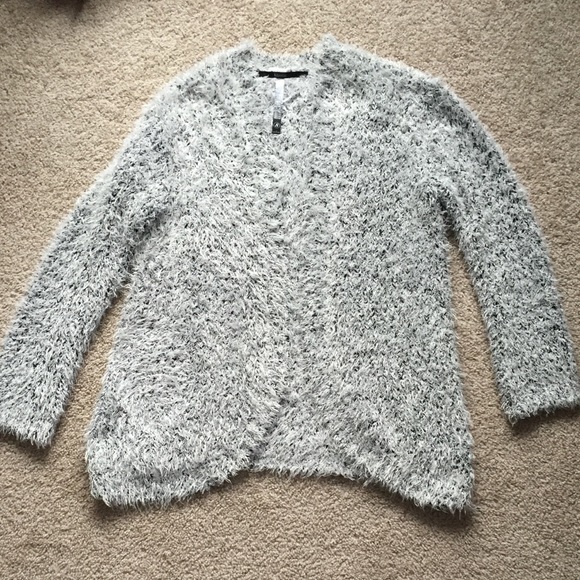 Kensie Sweaters - Kensie white and black cardigan sz sm