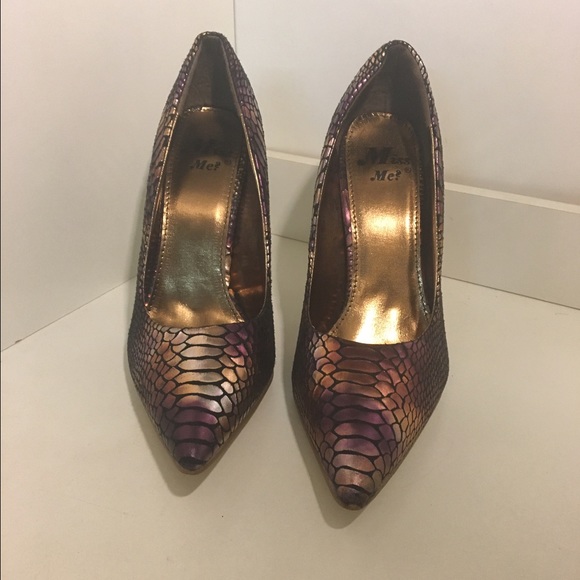 Miss me onyx-1 rainbow heels