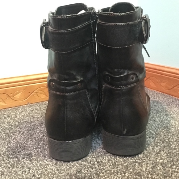 Black combat boots - Picture 4 of 4