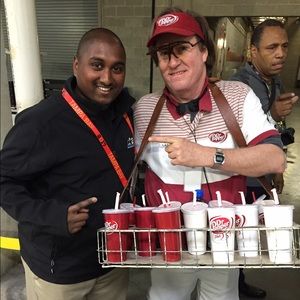 Meet your Posher, Jonathan