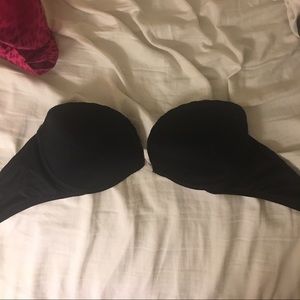 "Very sexy" vistoria's secret strapless bra