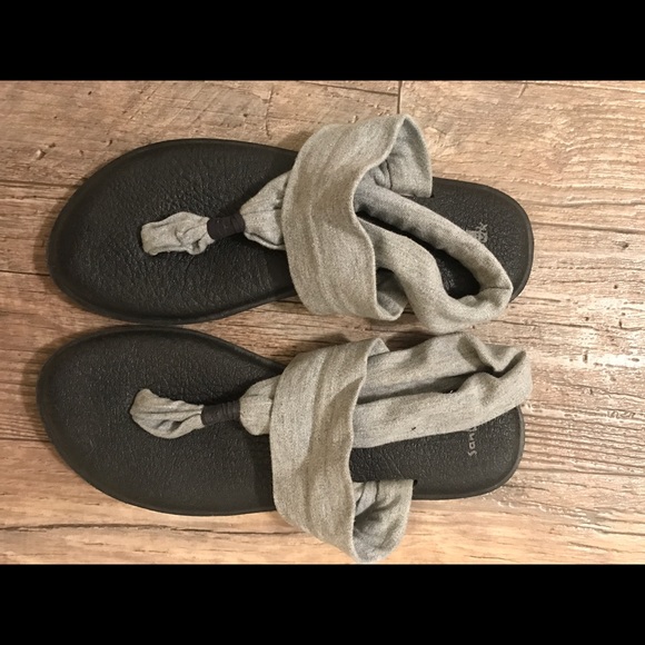Sanuk sandals