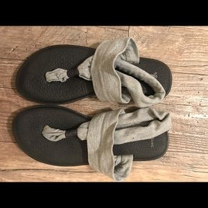 Sanuk sandals