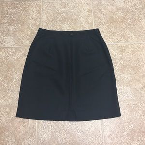 Woman's Work Skirt