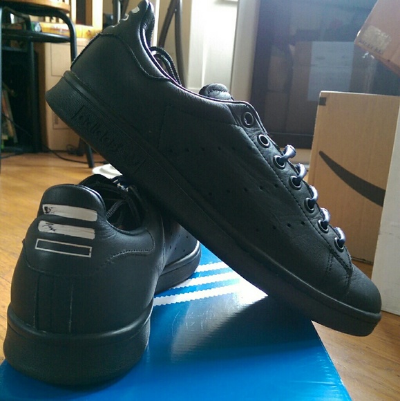 Adidas x Pharrell Stan Smiths (black) - Picture 1 of 2