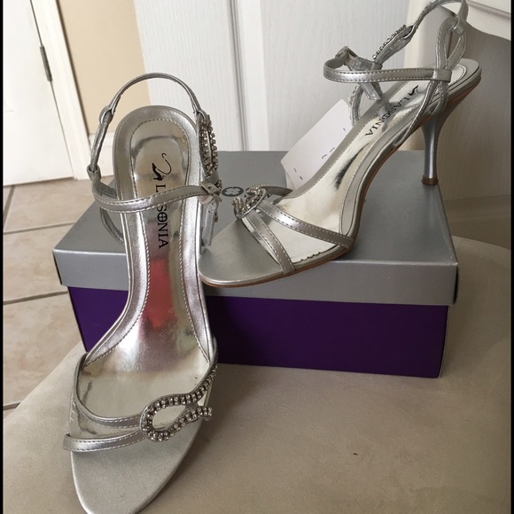 Wedding shoes 💕
