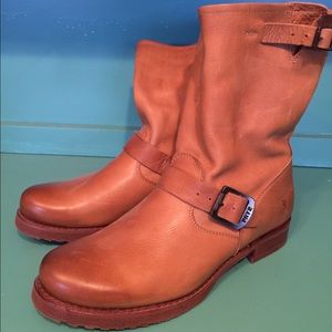 Frye Veronica Slouch Short Boots