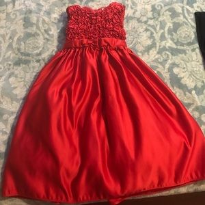 Red party dress