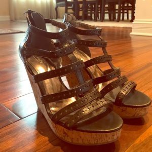 NWOT Carlos Santana Cage Wedge Sandra Size 8