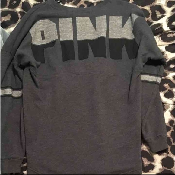 Vs pink crewneck - Picture 2 of 2