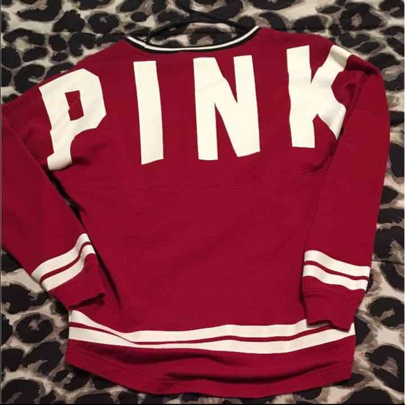 Vs pink crewneck - Picture 2 of 2