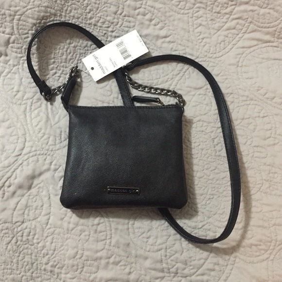 Crossbody purse