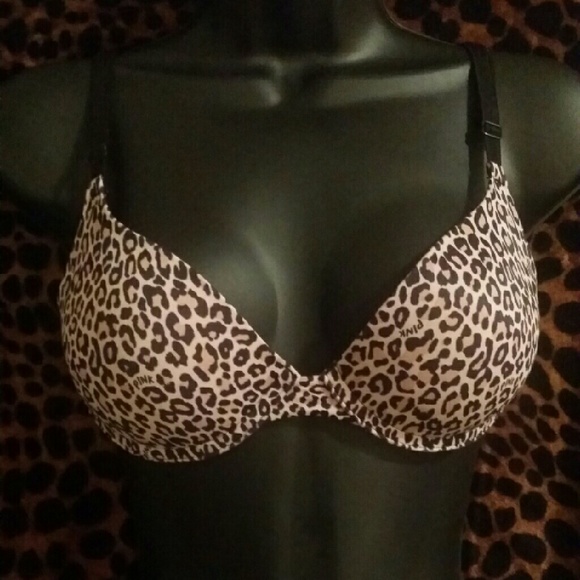 Pink by Victoria's Secret Leopard Print 32C bra - Picture 3 of 5