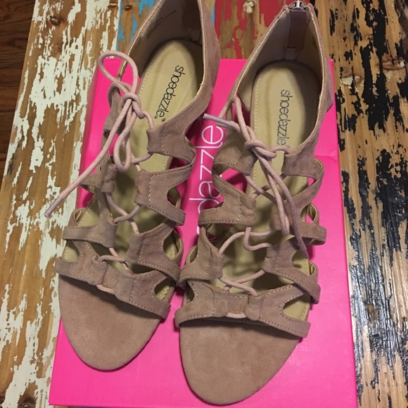 JustFab Quinn Gladiator Sandal - Picture 2 of 4