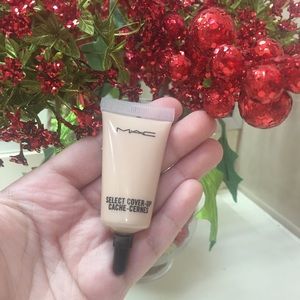 MAC Select Cover Up Concealer
