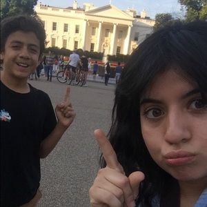 Meet your Posher, Manuela