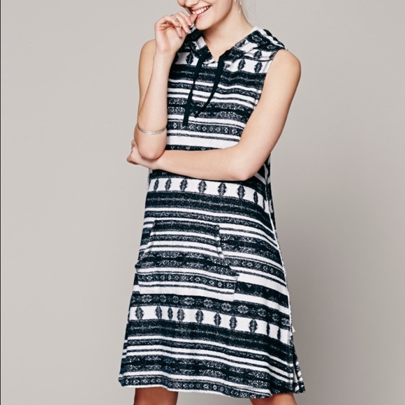 Free people 'Aztec Print Hooded' dress/coverup XS