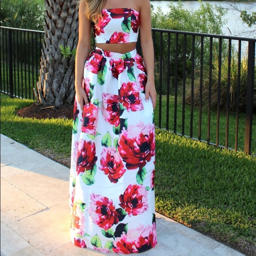 Two Piece Set - Picture 2 of 3