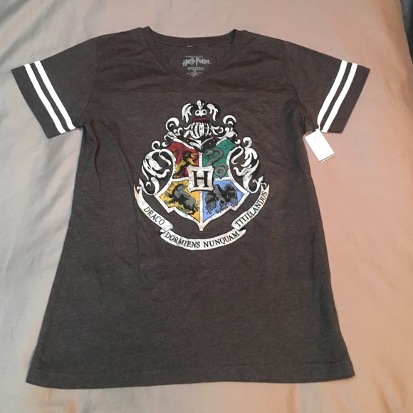 Charcoal gray Harry Potter t-shirt